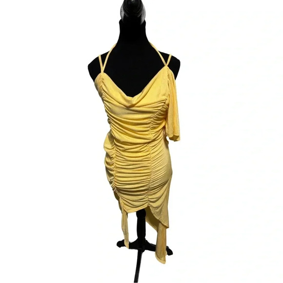NWT | Fashion Nova | Yellow  Fluttering About Mini Dress | Size M - Picture 1 of 7
